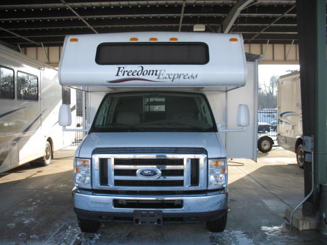 Used 2008 Coachmen Freedom Express 26 Class C For Sale